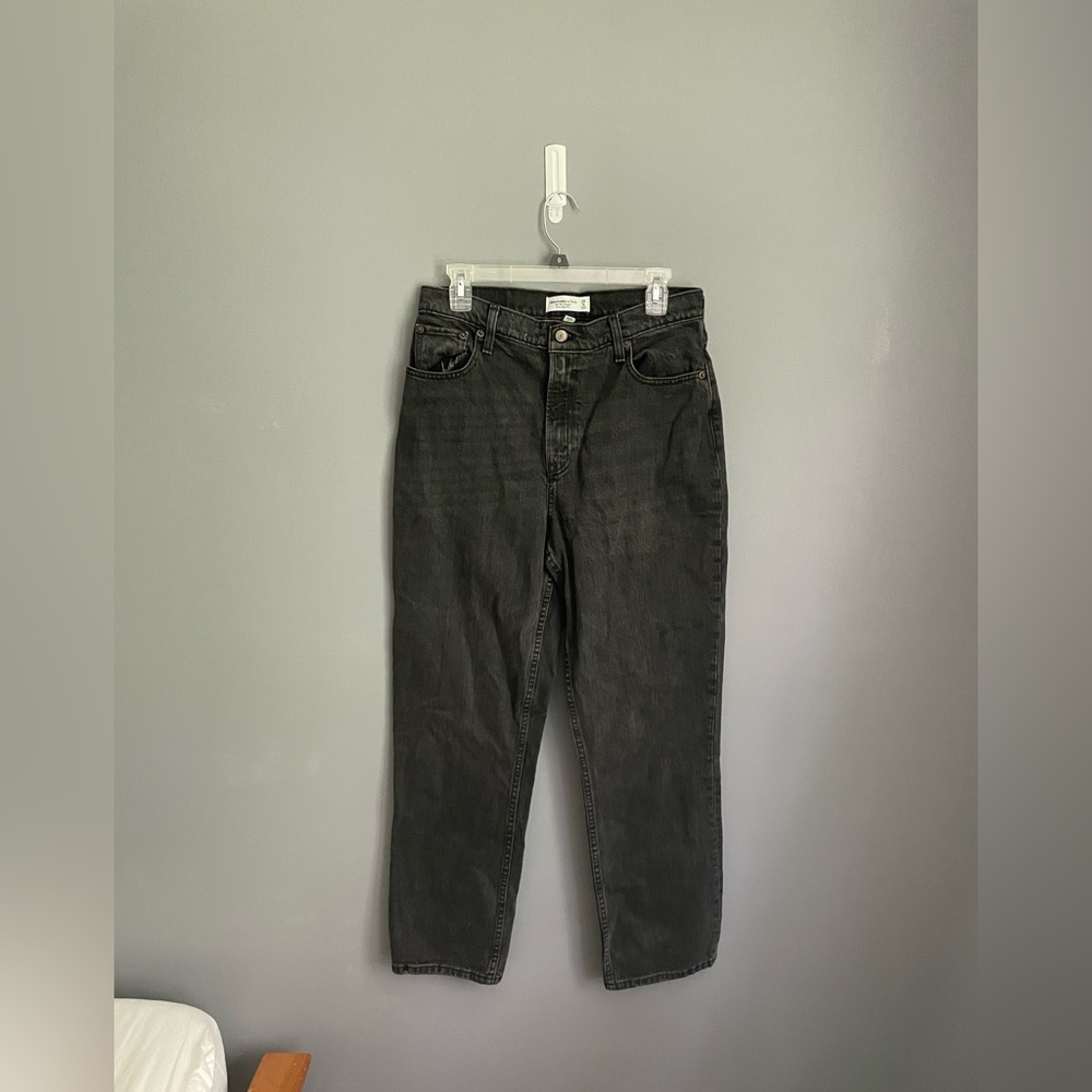 Abercrombie & Fitch The 90s Straight Ultra High Rise Jeans Size 29